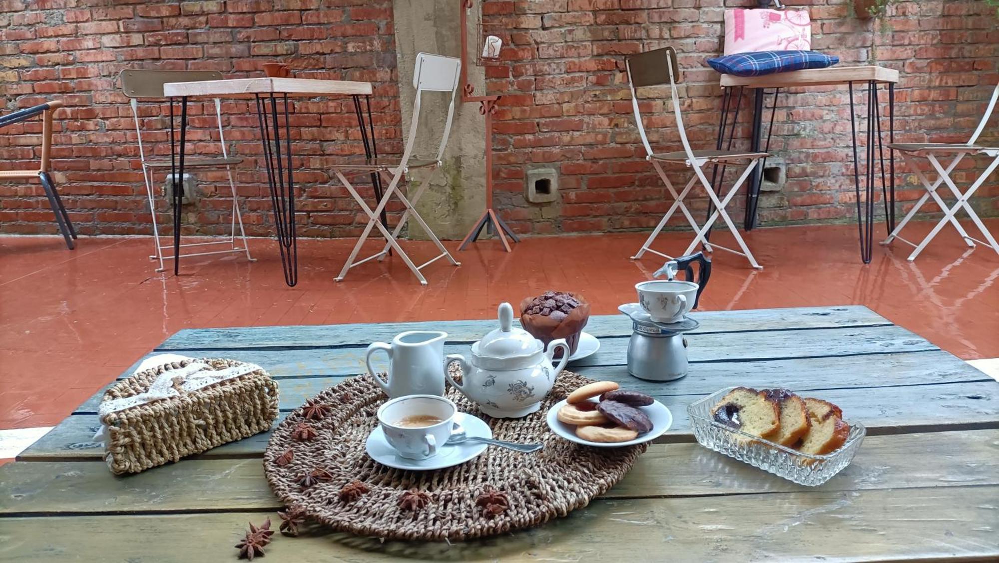 Sweet Emily Bed & Breakfast 3*
